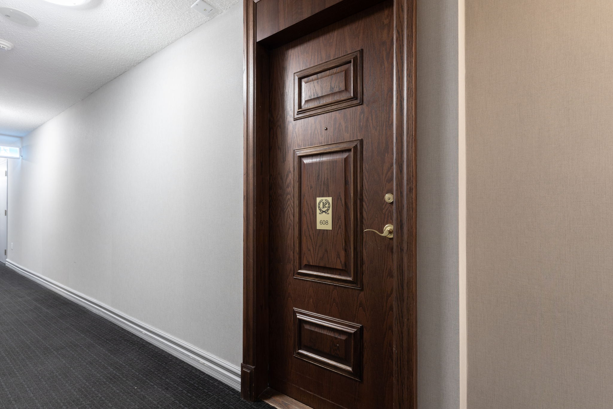 Toronto property showcase — delivered property photograph 3