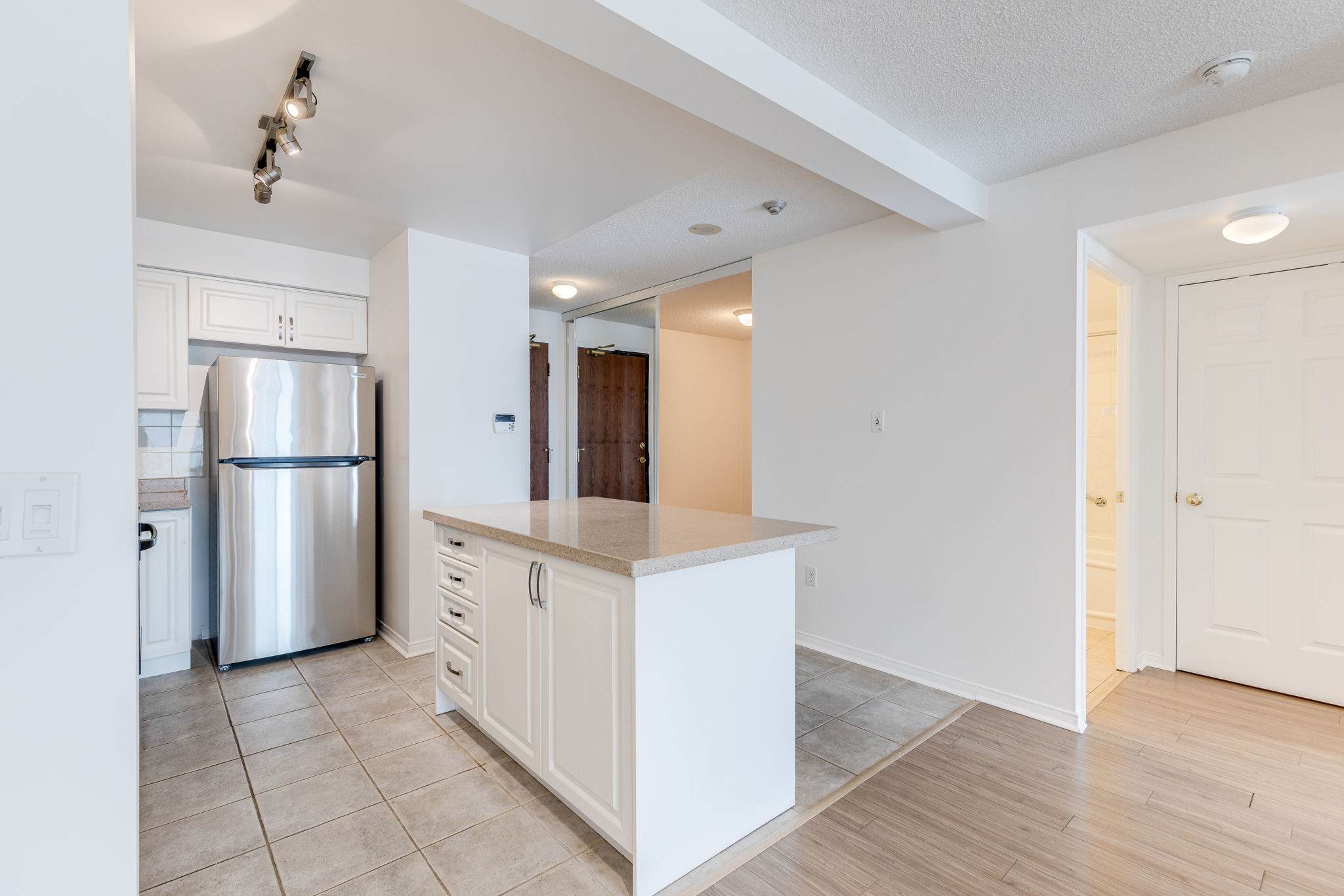 Toronto property showcase — delivered property photograph 8