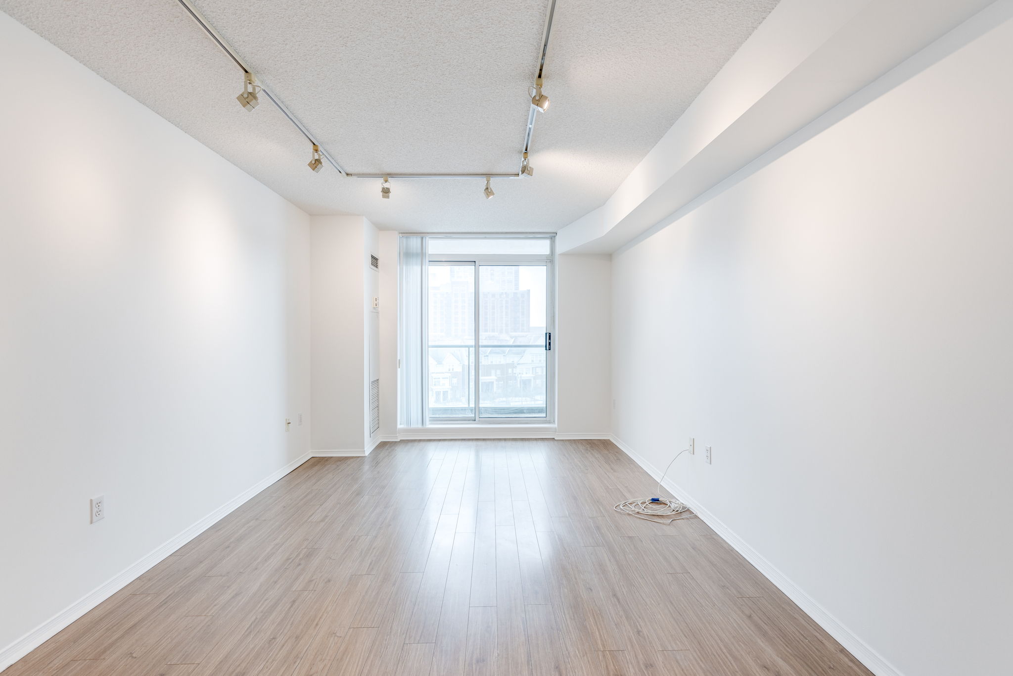 Toronto property showcase — delivered property photograph 10