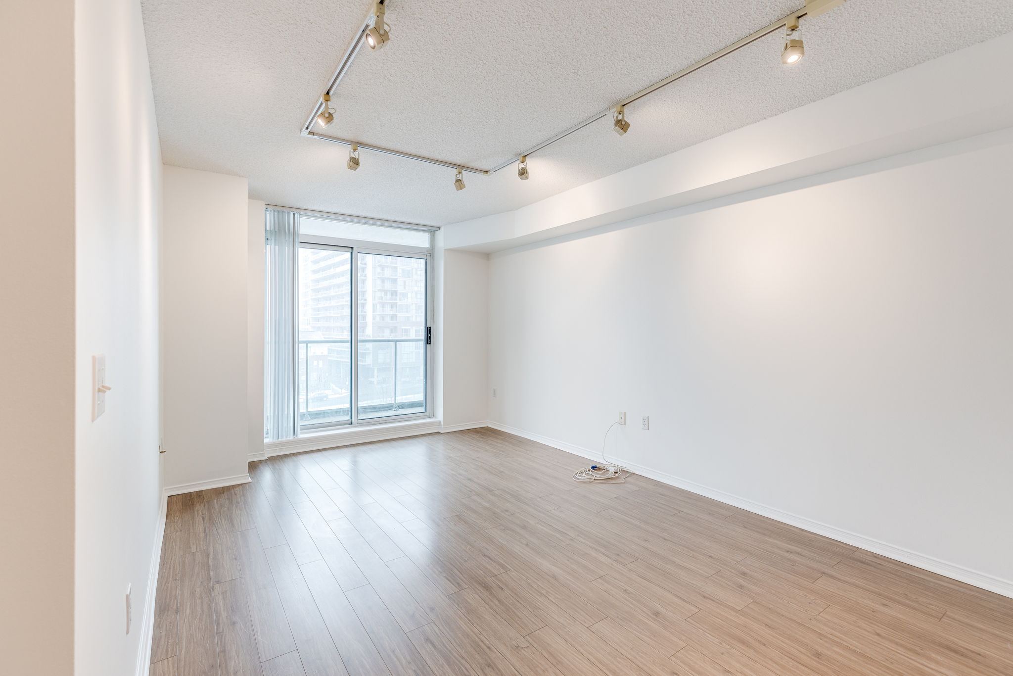 Toronto property showcase — delivered property photograph 11