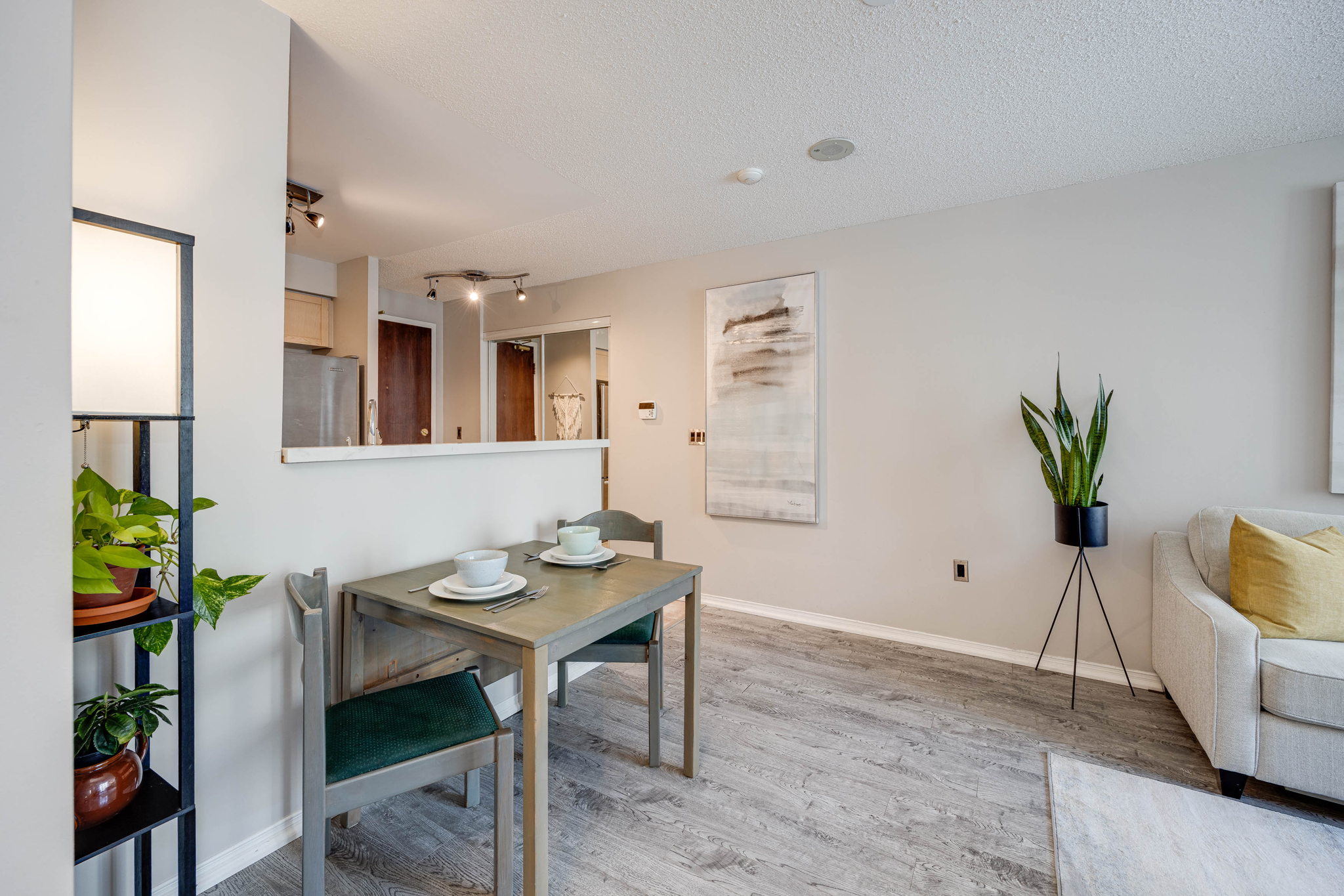 17 Michael Power Pl, Etobicoke, ON M9A 5G5, Canada Photo 13
