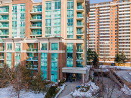 17 Michael Power Pl, Etobicoke, ON M9A 5G5, Canada Photo 1