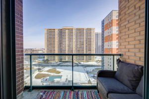 17 Michael Power Pl, Etobicoke, ON M9A 5G5, Canada Photo 20