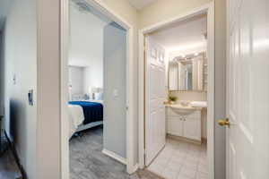 17 Michael Power Pl, Etobicoke, ON M9A 5G5, Canada Photo 15