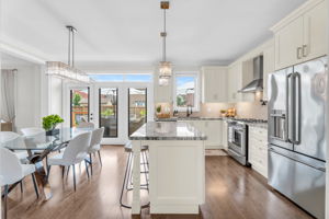 Kitchen/Eating Area