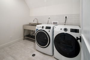 Dedicated laundry room on 2nd floor