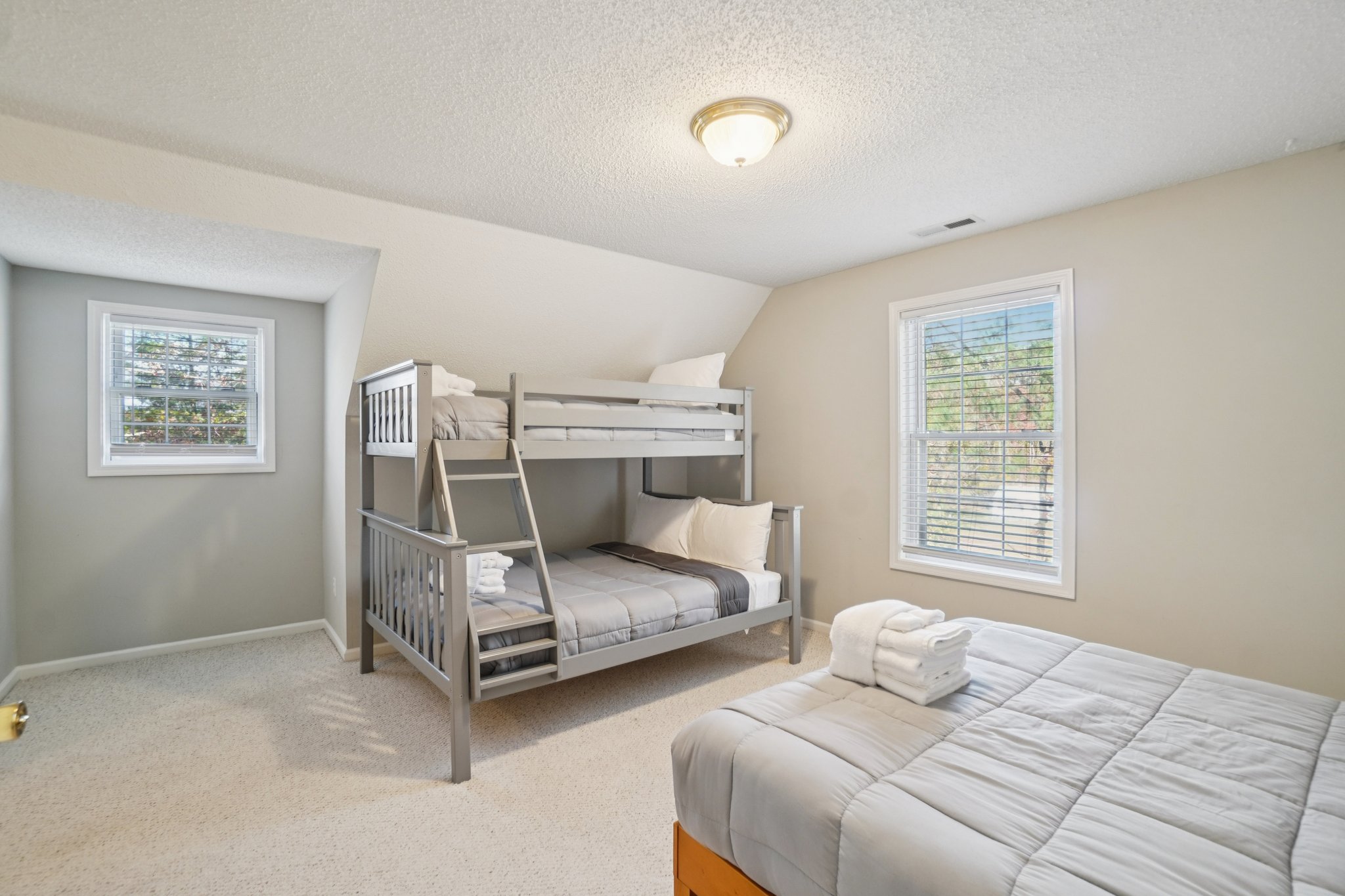 Old Gap Creek Rd-S0111-037.jpg