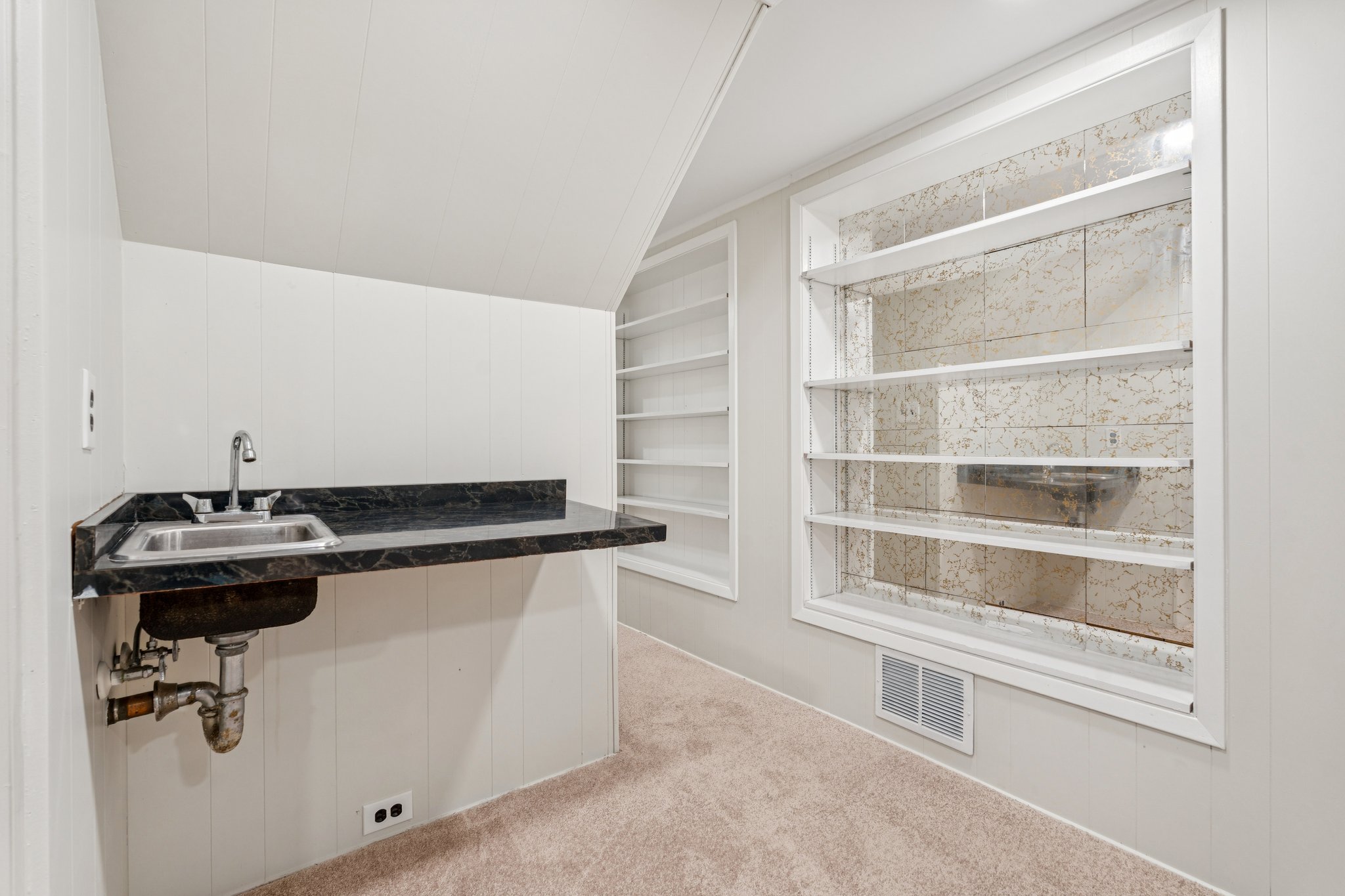Wet Bar