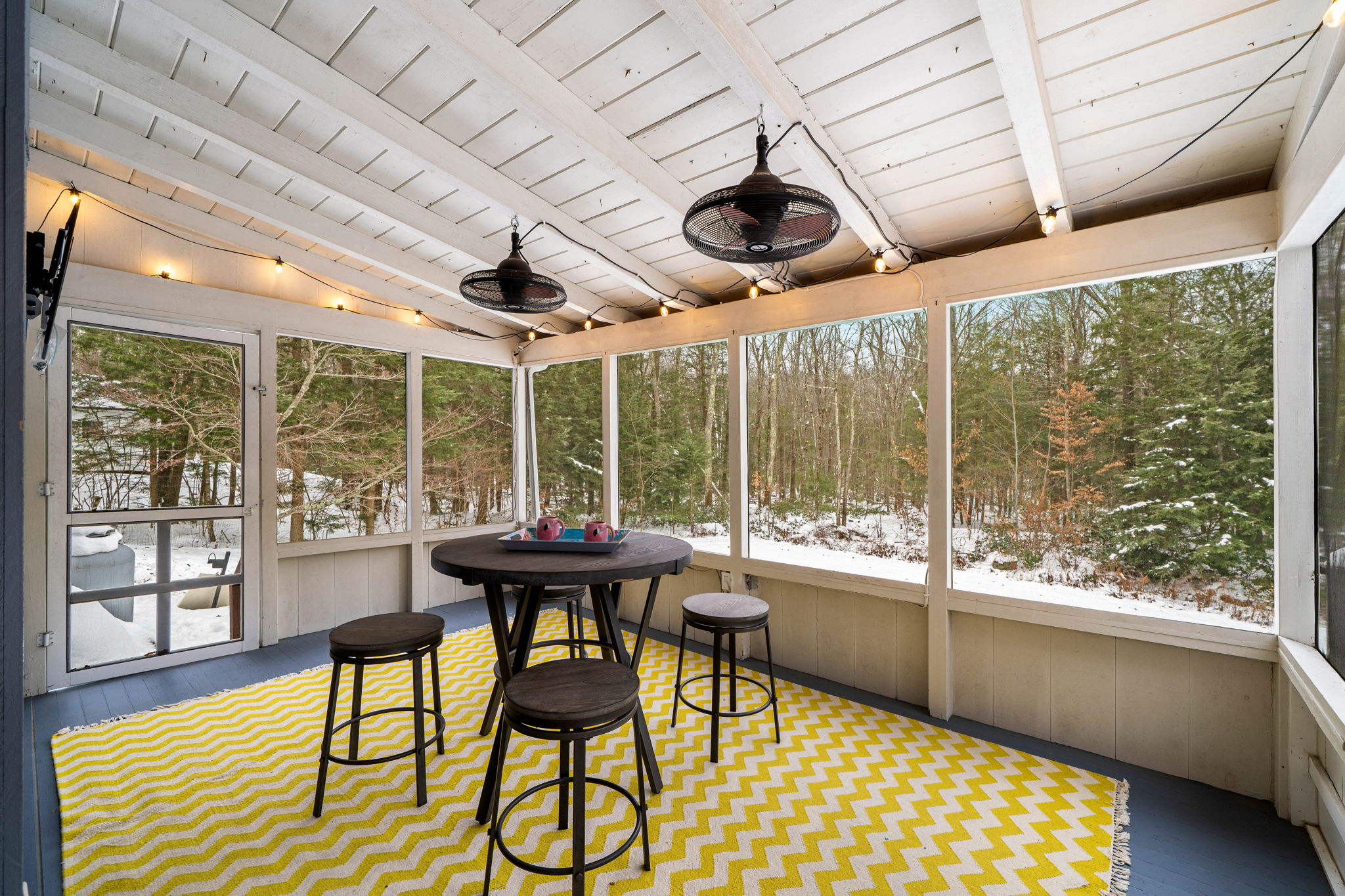 17 Oriole Dr, Bedford, NH 03110, USA Photo 51