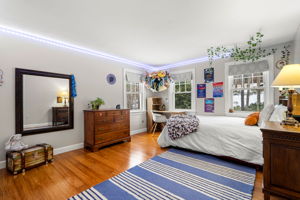 17 Oriole Dr, Bedford, NH 03110, USA Photo 12