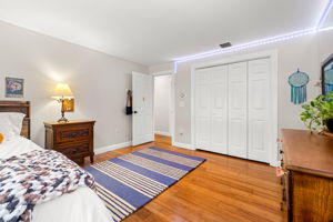 17 Oriole Dr, Bedford, NH 03110, USA Photo 14