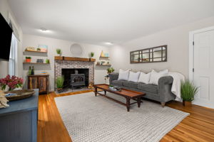 17 Oriole Dr, Bedford, NH 03110, USA Photo 25