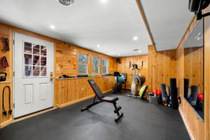 17 Oriole Dr, Bedford, NH 03110, USA Photo 44