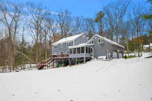 17 Oriole Dr, Bedford, NH 03110, USA Photo 6