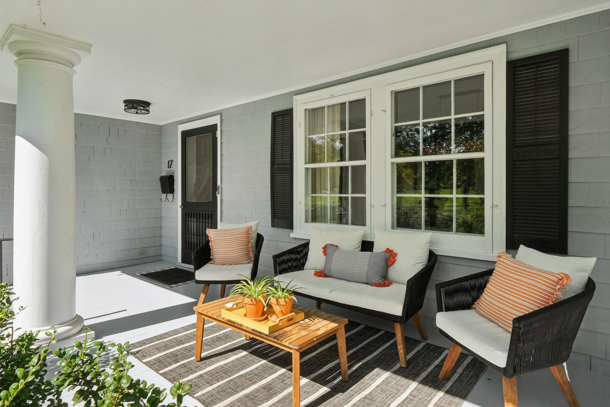 The front porch you'll never want to leave.
