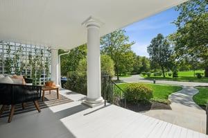 Only 16 lucky homes share this front-row seat to Edgemont Park — and 17 Parkway is one of them. A view this rare is more than scenery, it’s a lifestyle.