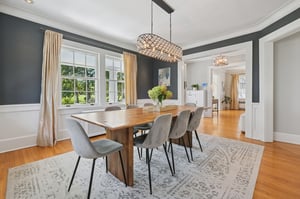 With park views and the sun streaming in - your dining room becomes the place you want to spend more time.