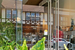 Shop, sip, savor—Upper Montclair isn’t just nearby, it’s your local playground for flavor & flair.