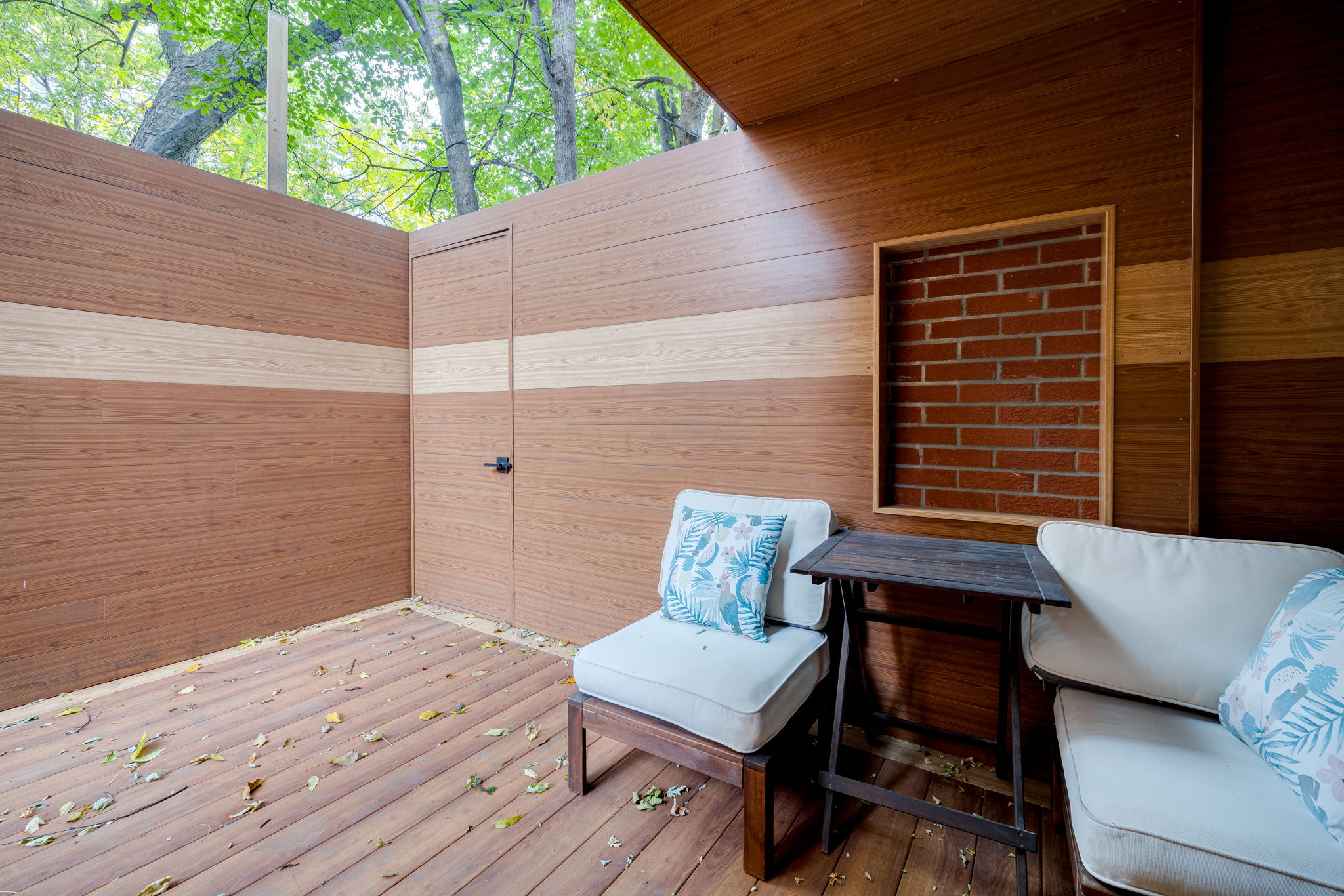 Toronto property showcase — delivered property photograph 30