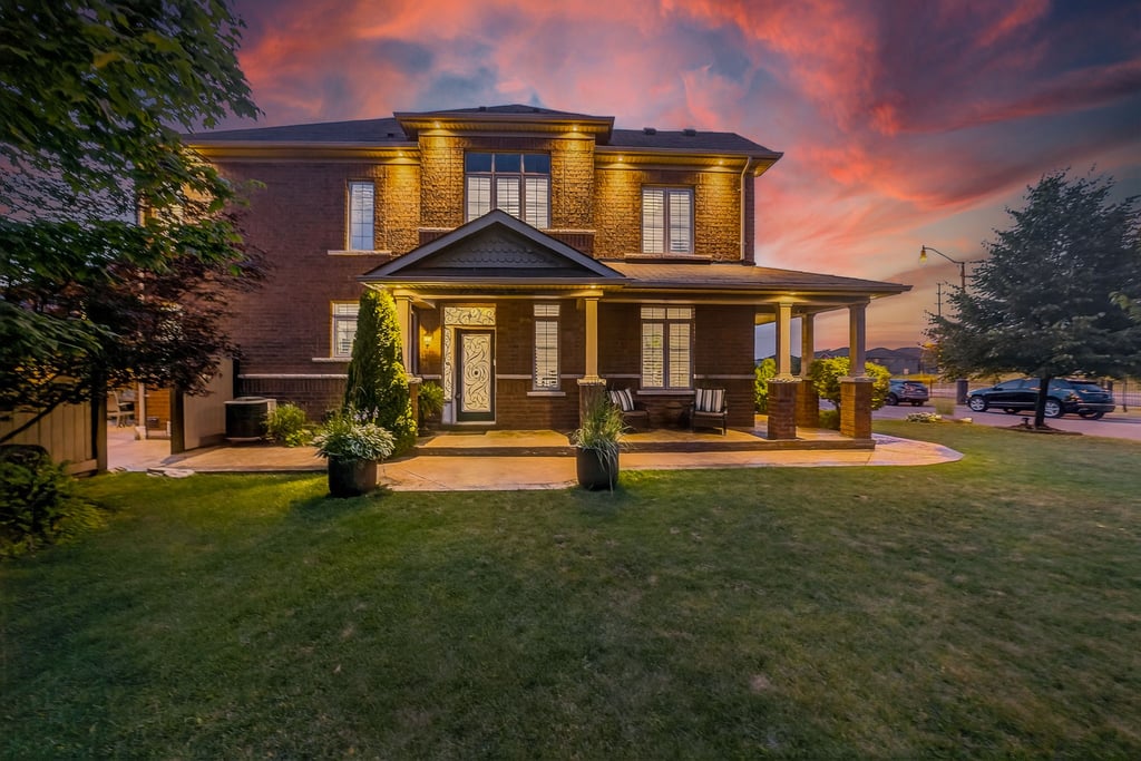17 Platform Cres