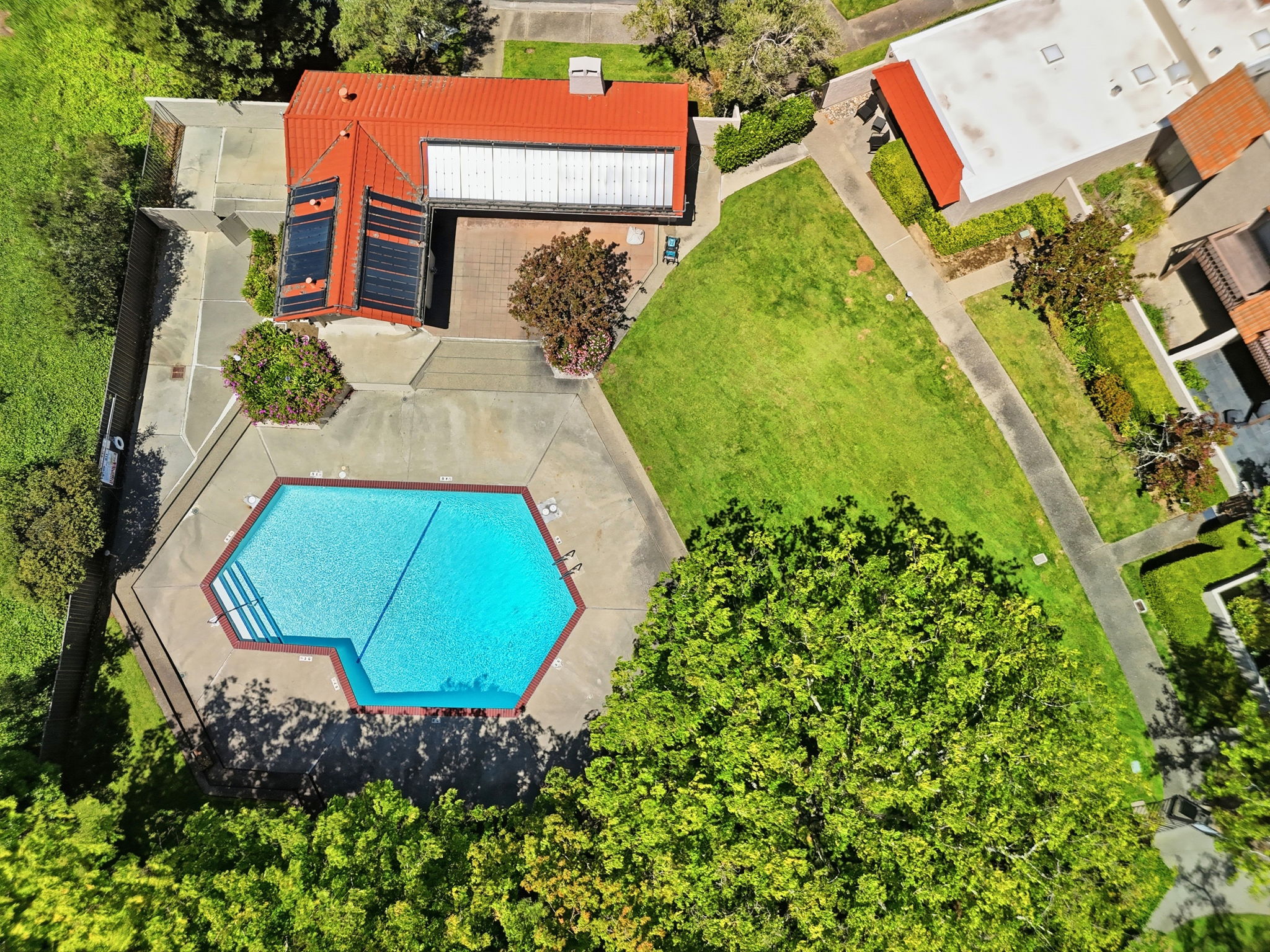 014_f8_AERIAL_17 Rinconada Cir