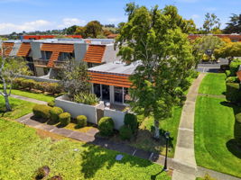 007_f8_AERIAL_17 Rinconada Cir