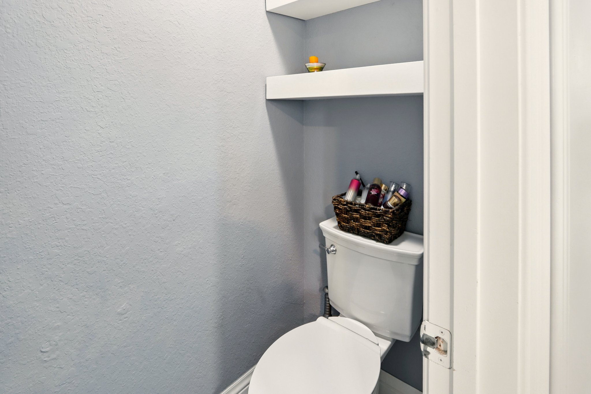  Photo 12