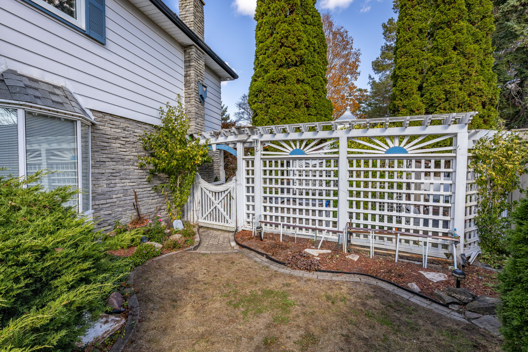 Toronto · Real estate media — delivered property photograph 10