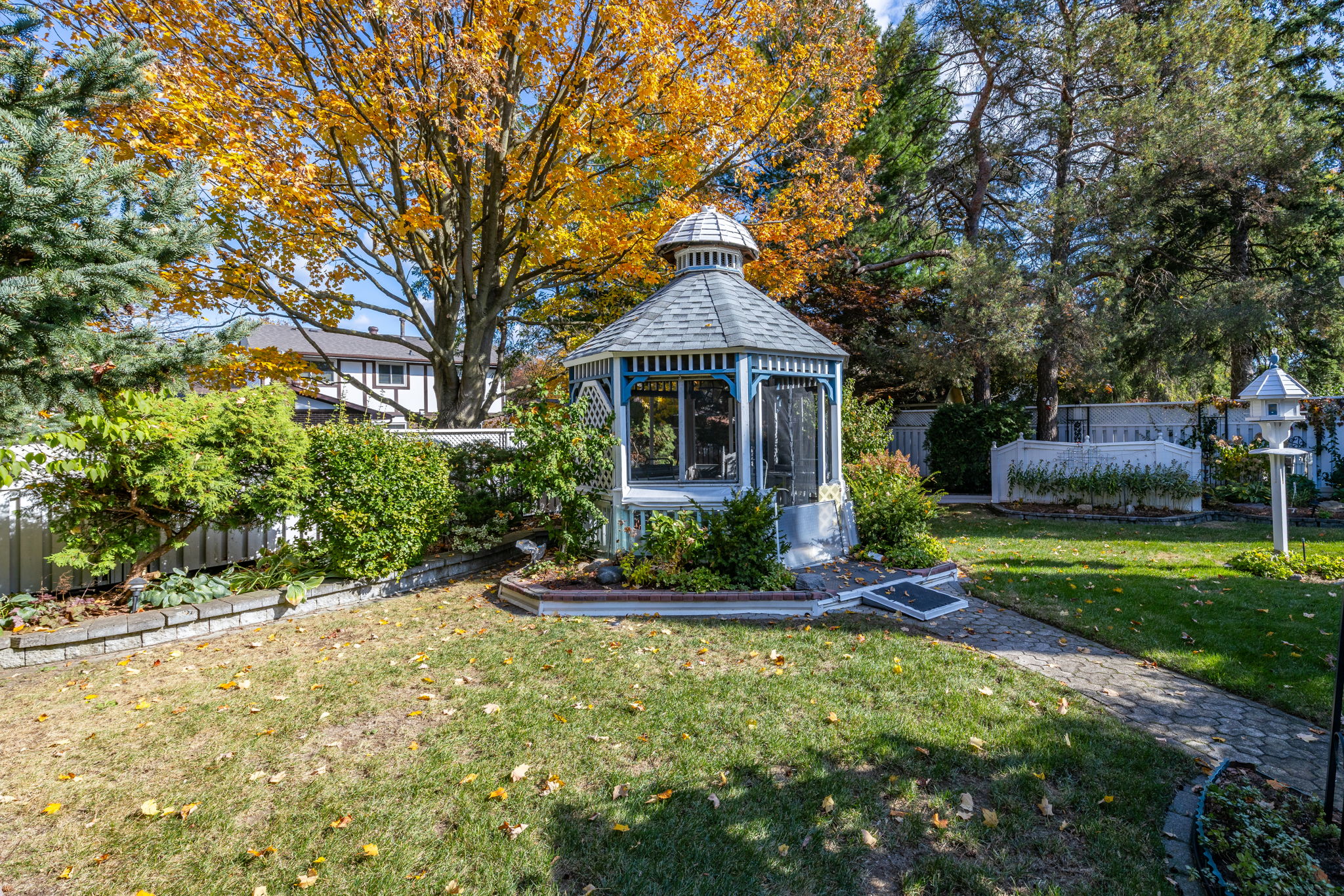 Toronto · Real estate media — delivered property photograph 19