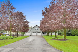 17 Smith Dr, Sandford ON