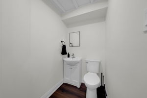  Photo 51