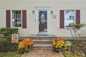 Sunwood Dr-S2110-005.jpg