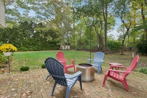 Sunwood Dr-S2110-046.jpg