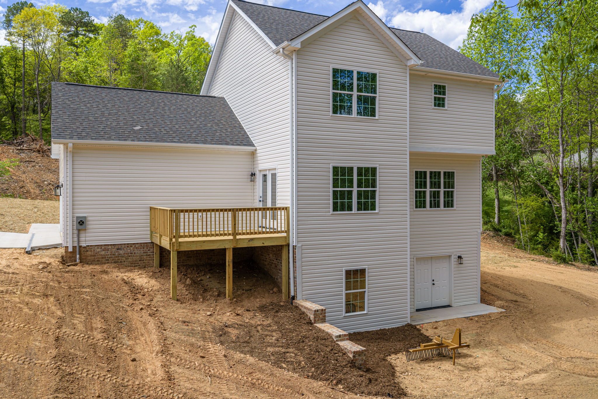 17 Tennyson Dr, Taylorsville, NC 28681, USA Photo 11