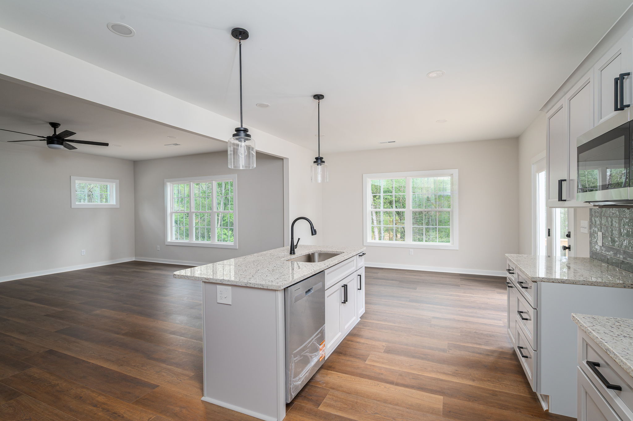 17 Tennyson Dr, Taylorsville, NC 28681, USA Photo 27