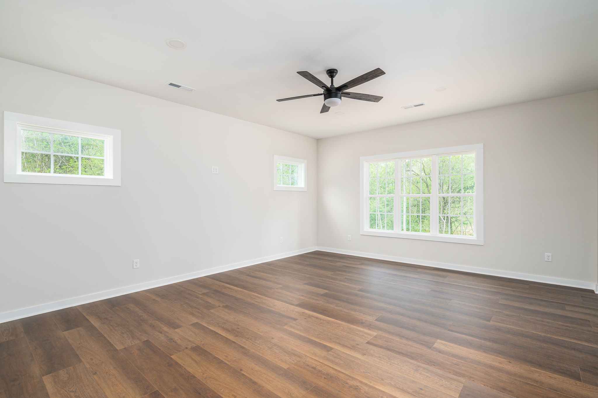 17 Tennyson Dr, Taylorsville, NC 28681, USA Photo 40