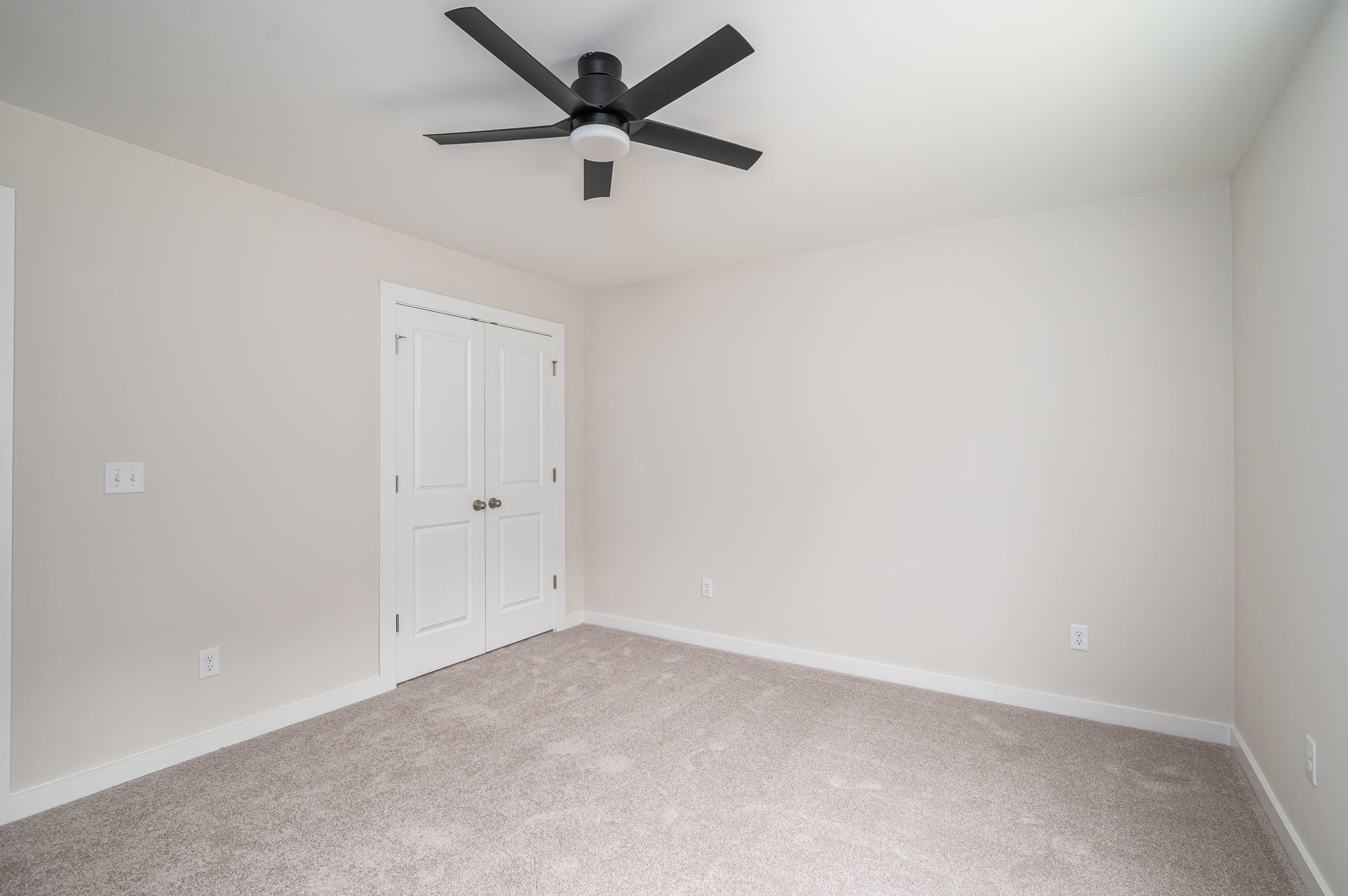 17 Tennyson Dr, Taylorsville, NC 28681, USA Photo 45