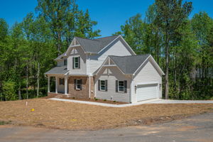 17 Tennyson Dr, Taylorsville, NC 28681, USA Photo 9