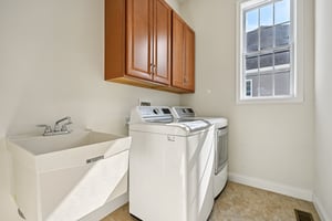 W View Ln-L0303-019.jpg