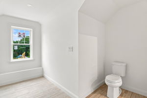 17 Winter Rd, Woburn, MA 01801, USA Photo 39