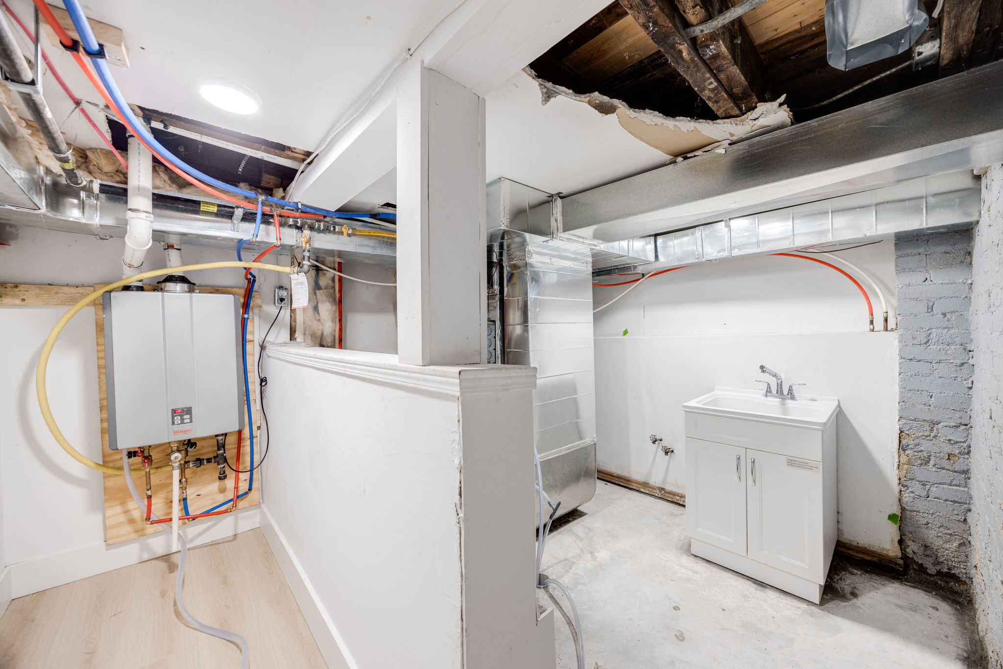 Toronto property showcase — delivered property photograph 39
