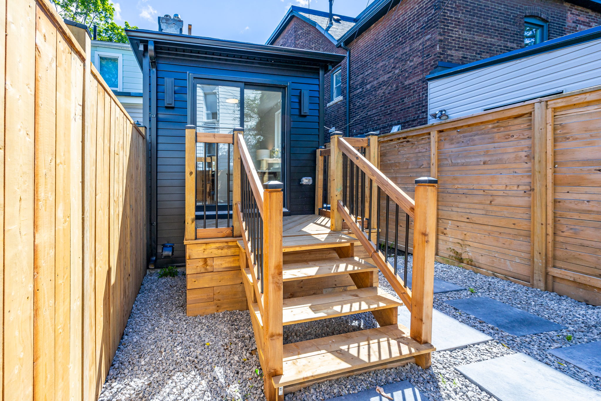 Toronto property showcase — delivered property photograph 43