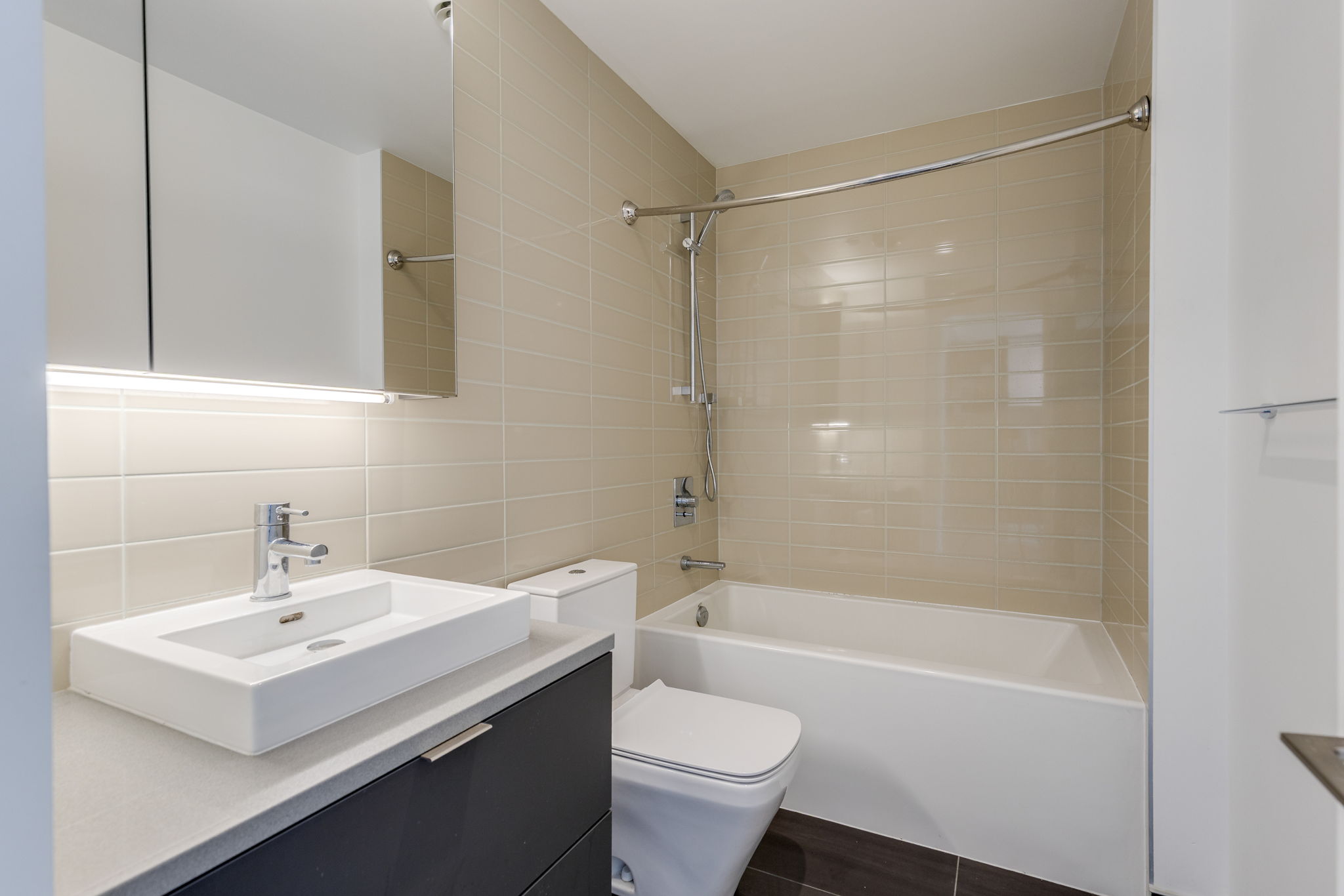 Toronto property showcase — delivered property photograph 16