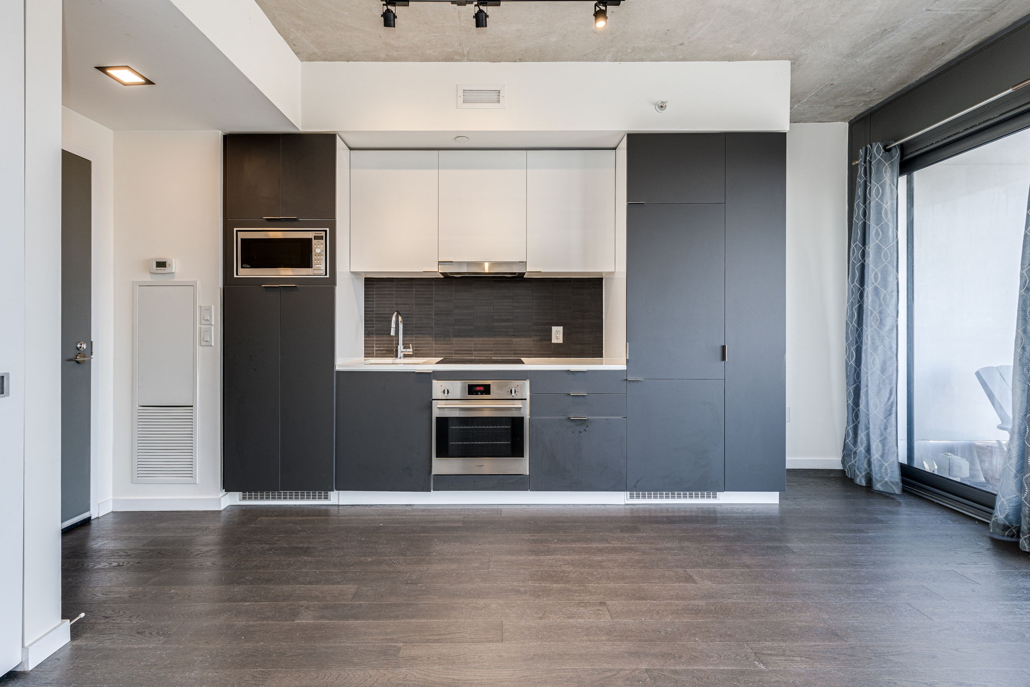 Toronto property showcase — delivered property photograph 7