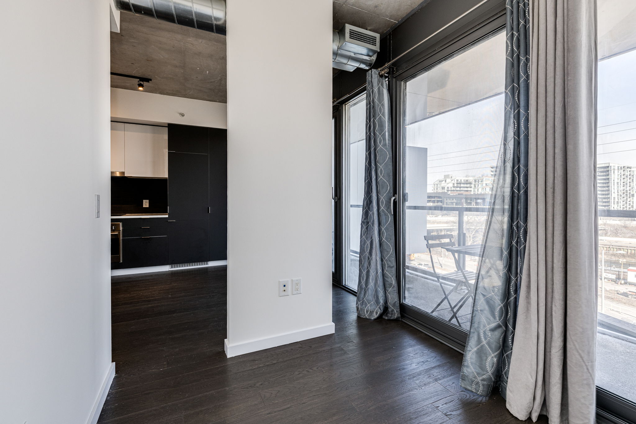 Toronto property showcase — delivered property photograph 13