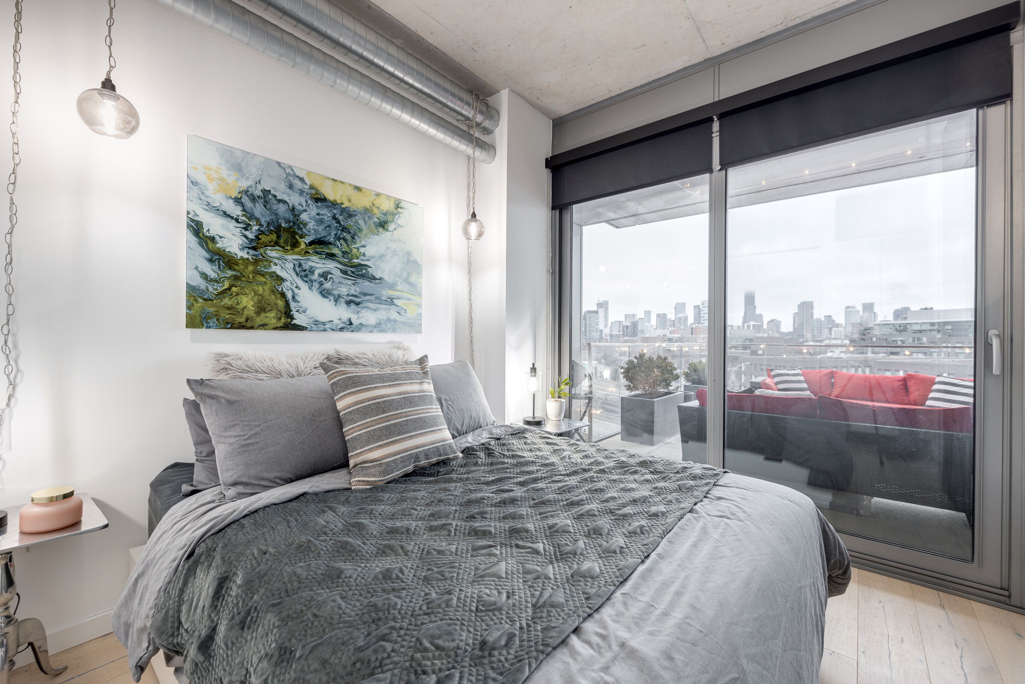 Toronto property showcase — delivered property photograph 16