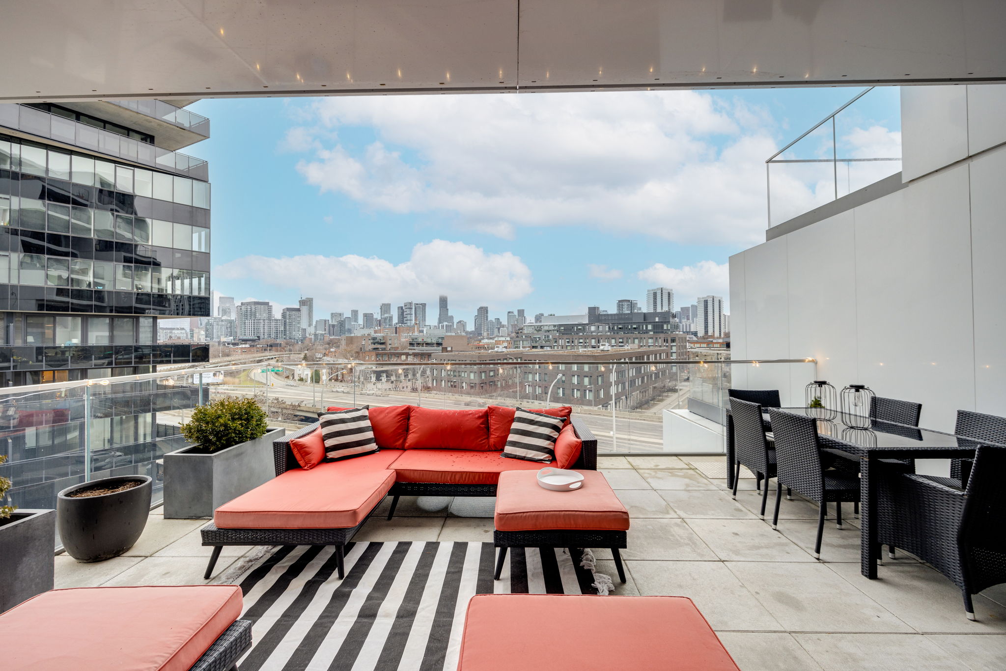 Toronto property showcase — delivered property photograph 24