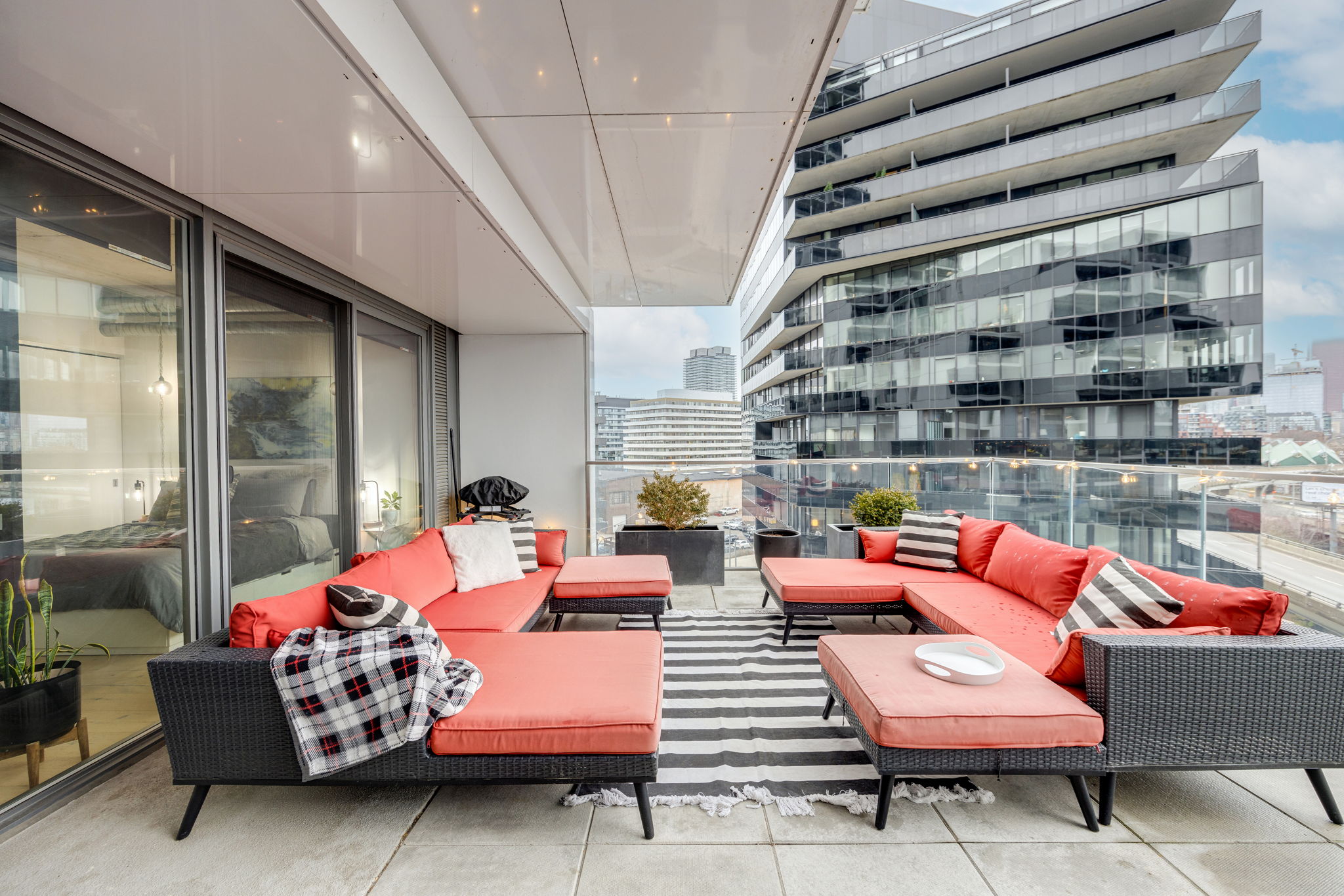 Toronto property showcase — delivered property photograph 20