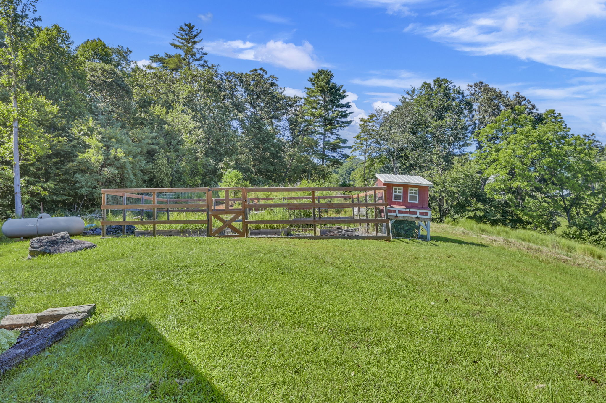  Photo 37
