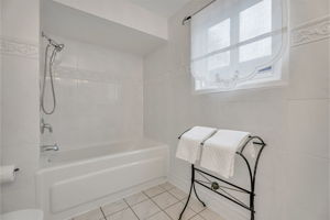  Photo 36